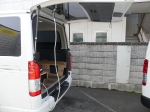 ハイエースバン4WD　ディーゼルターボ　FD-BOX V09-N