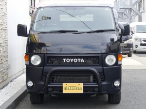 ハイエースバン４ナンバー８人乗り　ディーゼル　４WD