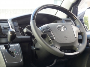 ハイエースバン４ＷＤ　S-GL　8人乗り　