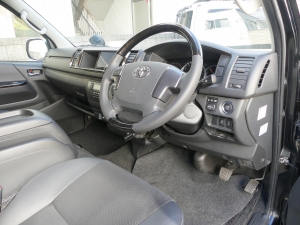 ハイエースバン４ＷＤ　S-GL　8人乗り　