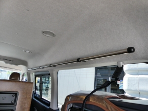 ハイエースワゴン１０人乗り　車中泊できる街乗り仕様車
