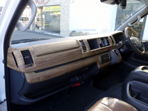 ハイエースワゴン１０人乗り　車中泊できる街乗り仕様車