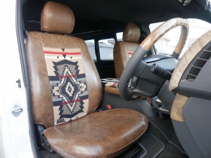 ハイエースバンディーゼル4WD　ベッドキット　ライノラック