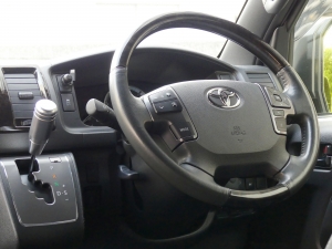 ハイエースバンディーゼル4WD　
