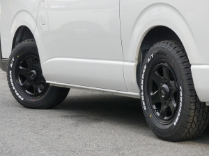 ハイエースバン4WD S-GL『FD-classic丸目換装』