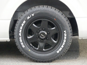 ハイエースバン4WD S-GL『FD-classic丸目換装』