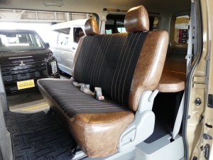 ハイエースバン4WD　ディーゼルターボ　