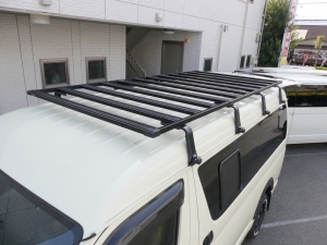 ハイエースバン４ＷＤ S-GL『FD-classic丸目換装』