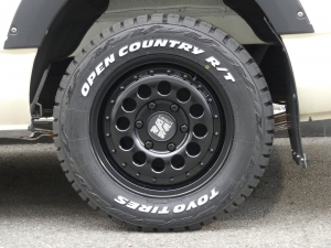 ハイエースバン４ＷＤ S-GL『FD-classic丸目換装』
