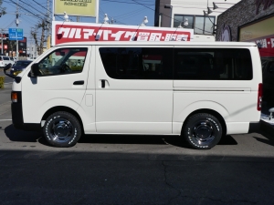 ハイエースバン丸目フェイス　1オーナー