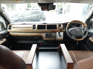 ハイエースワゴン買取直販　車中泊できる街乗り仕様車
