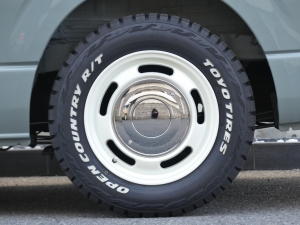 ハイエースバンディーゼル4WD　アースカラーパッケージ：アーバンカーキ