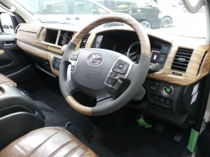 ハイエースバンディーゼル2WD　丸目換装