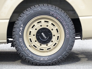 ハイエースバンディーゼル2WD　丸目換装