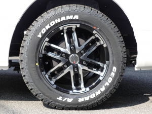 ハイエースバン1オーナー　4WD
