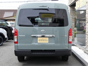 ハイエースバンディーゼル2WD　丸目換装