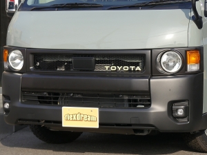 ハイエースバンディーゼル2WD　丸目換装