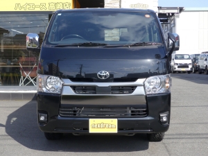ハイエースバン特別仕様ダークプライムS　ディーゼル4WD