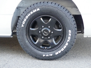 ハイエースバン特別仕様ダークプライムS　ディーゼル4WD