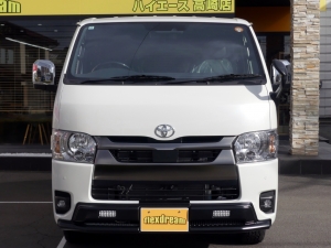 ハイエースバン特別仕様ダークプライムS　ディーゼル4WD