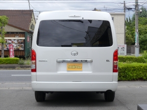 ハイエースワゴン１０人乗り　車中泊できる街乗り仕様車