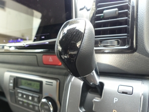 ハイエースバン特別仕様ダークプライムS　ディーゼル4WD