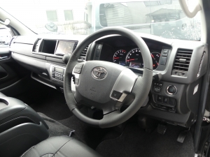 ハイエースワゴンGL　4WD　丸目　FDベッド03-W