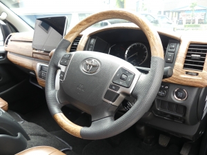 ハイエースバンスーパーGL　ディーゼル4WD　買取直販　1オーナー