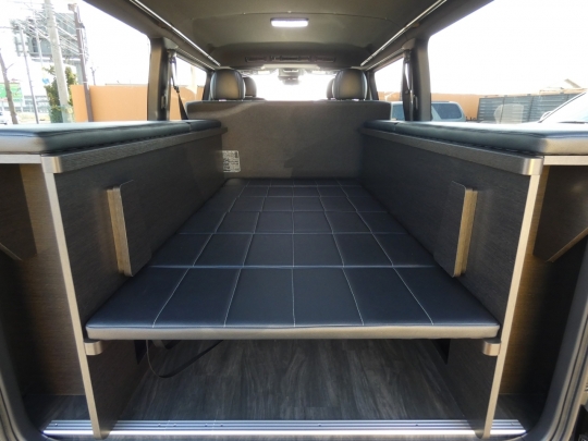 ハイエースＶワイド4WD　FD－BOX V08M