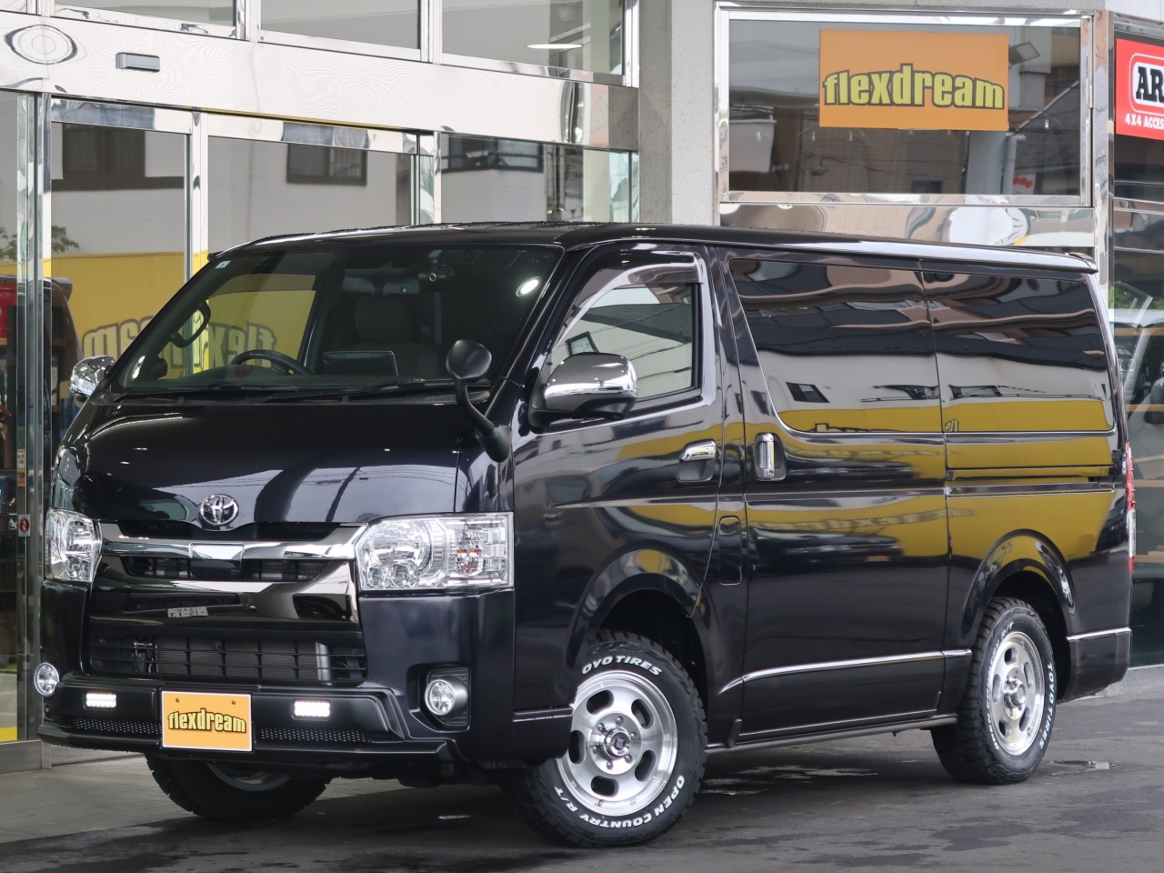 ハイエースバン　４ＷＤ