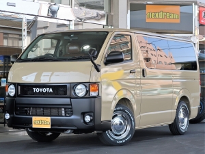ハイエースＶ丸目ハイエース　オールペイント