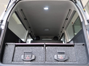 ハイエースバン安全装備追加 特別仕様車