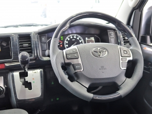 ハイエースバン安全装備追加 特別仕様車