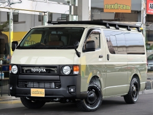 ハイエースＶ丸目カスタム　ライトイエロー　ネオクラシック