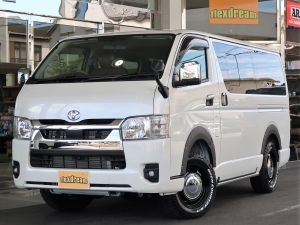 ハイエースＶディーゼル4WD　丸目カスタム　ネオクラシック
