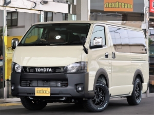 ハイエースバンディーゼル4WD　丸目カスタム　ネオクラシック