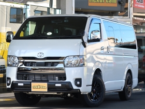 ハイエースＶ新車一部改良後　ディーゼル四駆