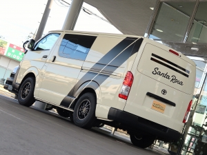 ハイエースバンヴァンライフ　vanlife　内装ウッド