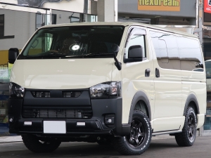 ハイエースＶディーゼル4WD　丸目カスタム　ネオクラシック