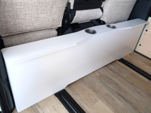 ハイエースバン新車アウトレットDX　4WD　ディーゼル　丸目