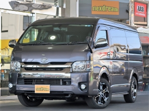 ハイエースＶ希少色　ワイドバンハイエース　ＵＩビークルベッド