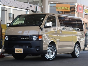 ハイエースＶ丸目カスタム　アースカラーパッケージ４Ｖ６ベージュ