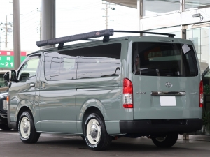 ハイエースバン丸目カスタム　アースカラーパッケージ６Ｘ３アーバンカーキ