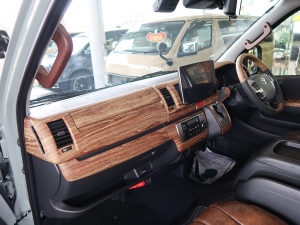 ハイエースバン丸目カスタム　アースカラーパッケージ６Ｘ３アーバンカーキ