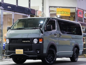 ハイエースＶディーゼル4WD　アースカラーパッケージ６Ｘ３アーバンカーキ