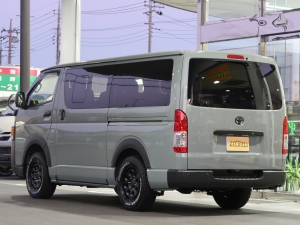 ハイエースバンディーゼル4WD　アースカラーパッケージ６Ｘ３アーバンカーキ