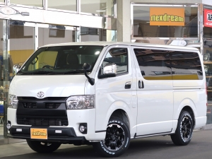 ハイエースＶ高年式中古車　ダークプライム2