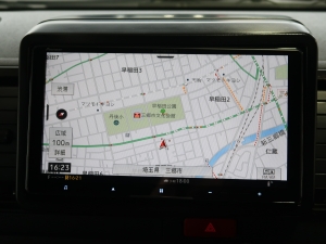 ハイエースバン高年式中古車　ダークプライム2