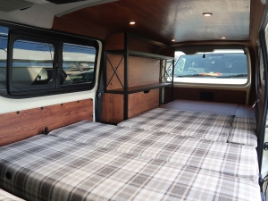 ハイエースバン7型高年式中古車　ＳＯＮＯＭＡ