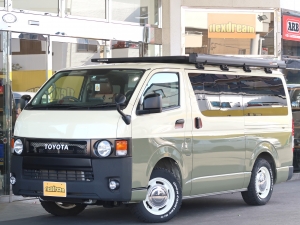 ハイエースＶスタッフカー販売開始　丸目　ツートン　LINE-X
